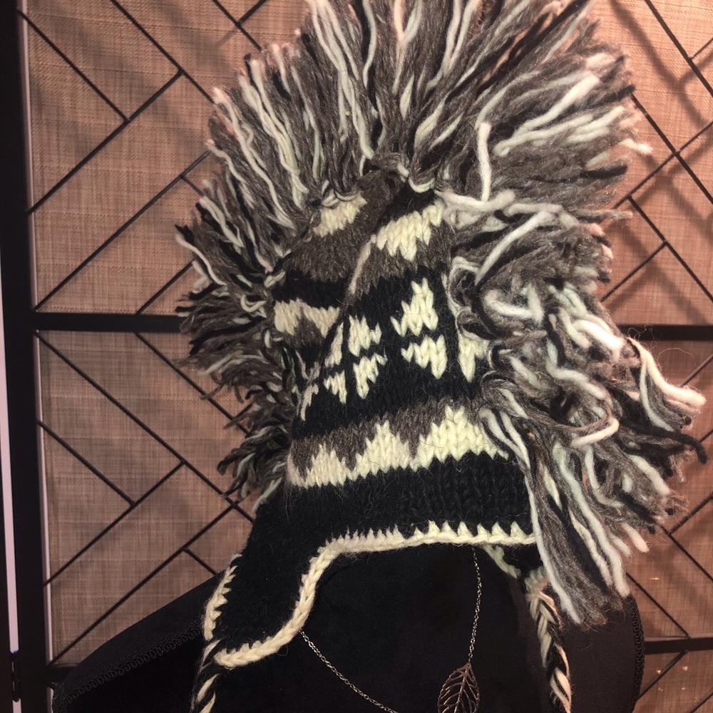 EUC WOOL HAT FROM NEPAL